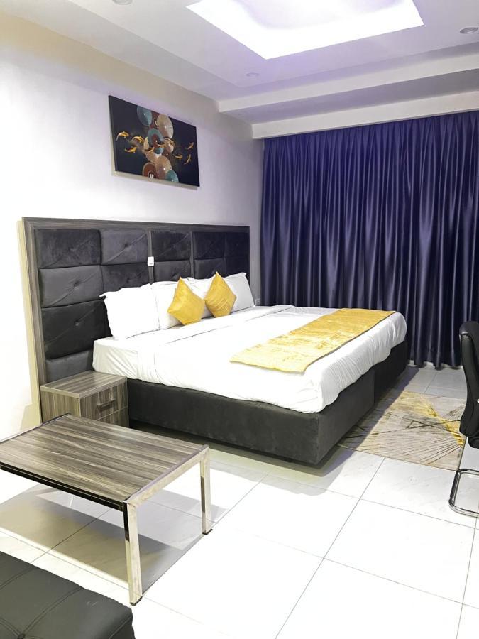 De Rigg Place Embassy Lagos Extérieur photo