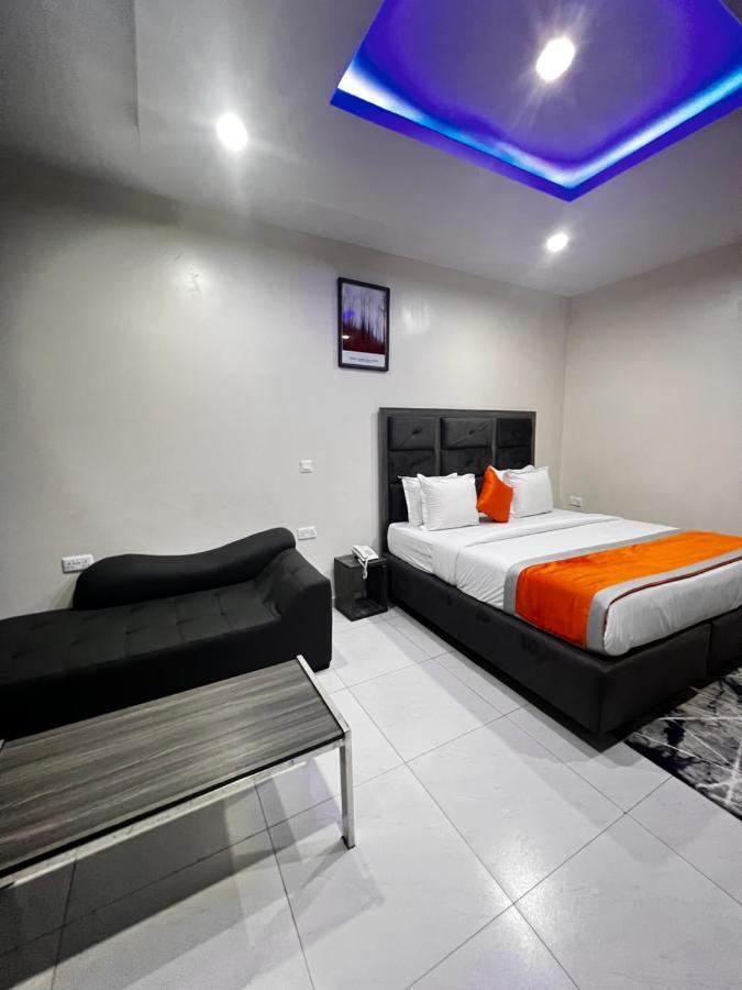De Rigg Place Embassy Lagos Extérieur photo