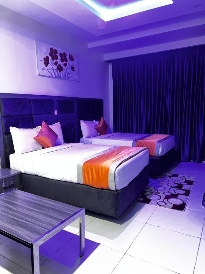 De Rigg Place Embassy Lagos Extérieur photo