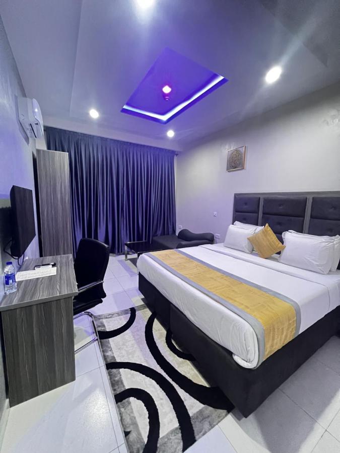 De Rigg Place Embassy Lagos Extérieur photo