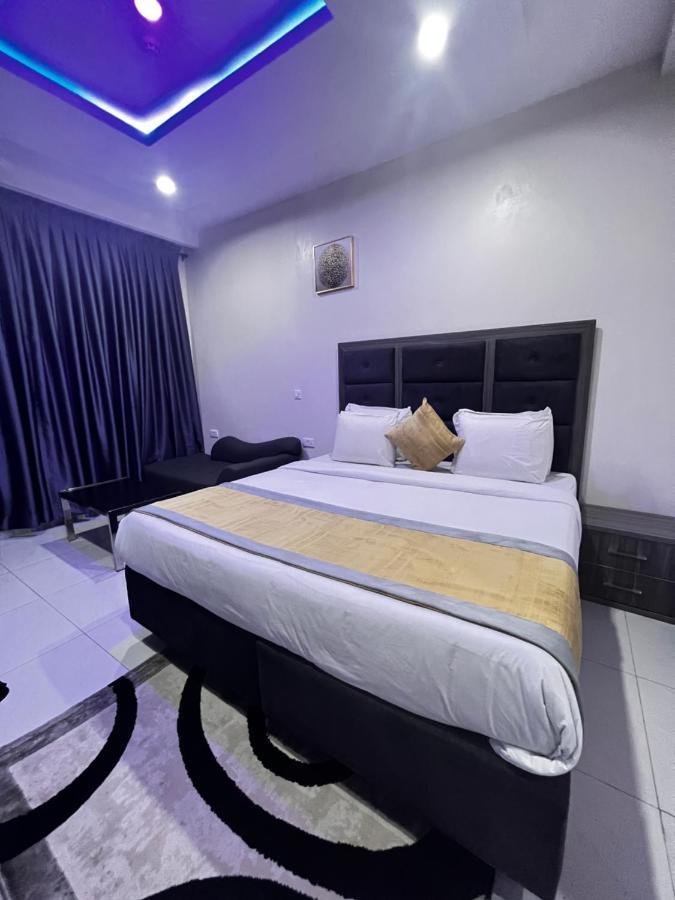 De Rigg Place Embassy Lagos Extérieur photo