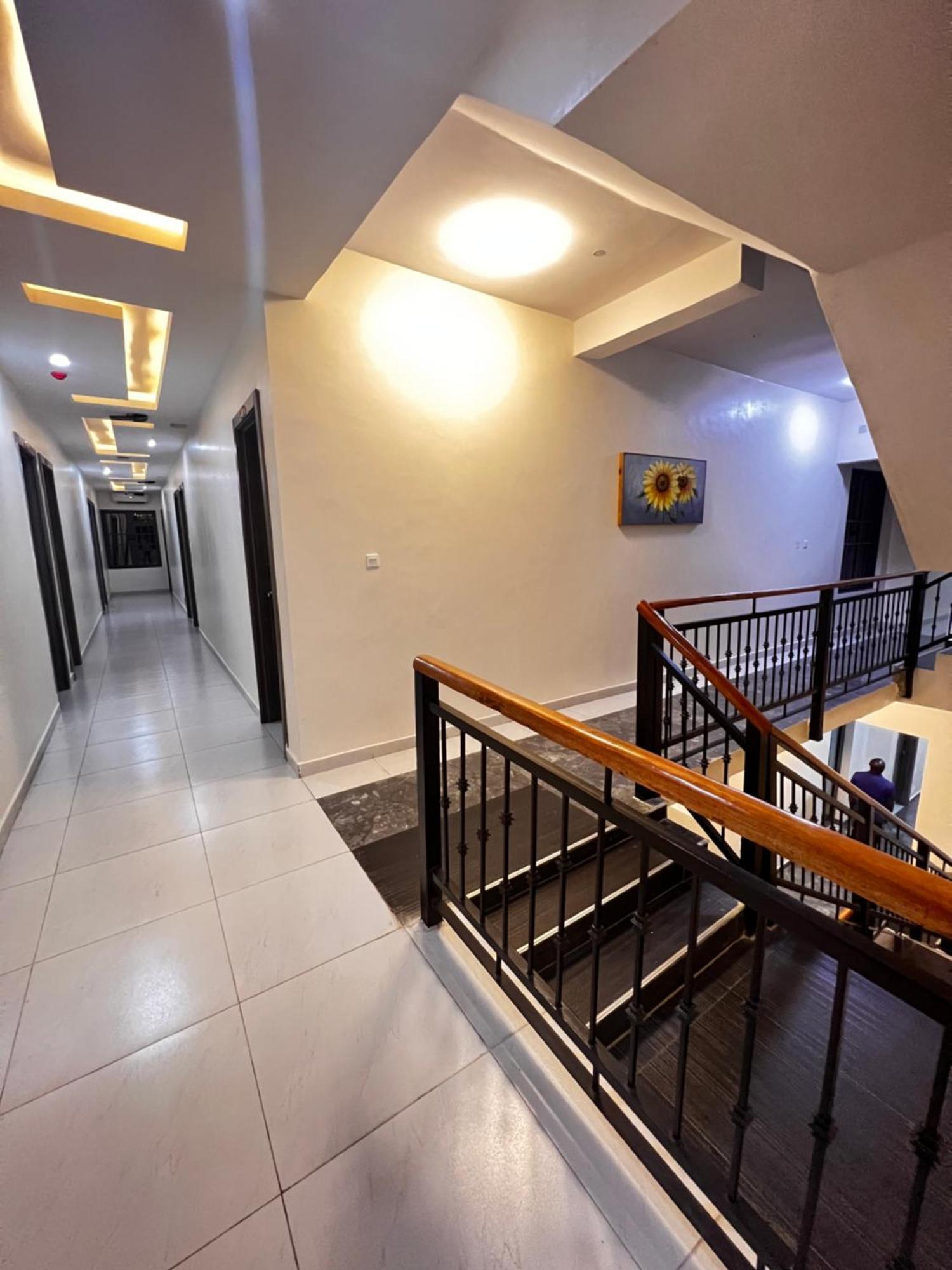 De Rigg Place Embassy Lagos Extérieur photo